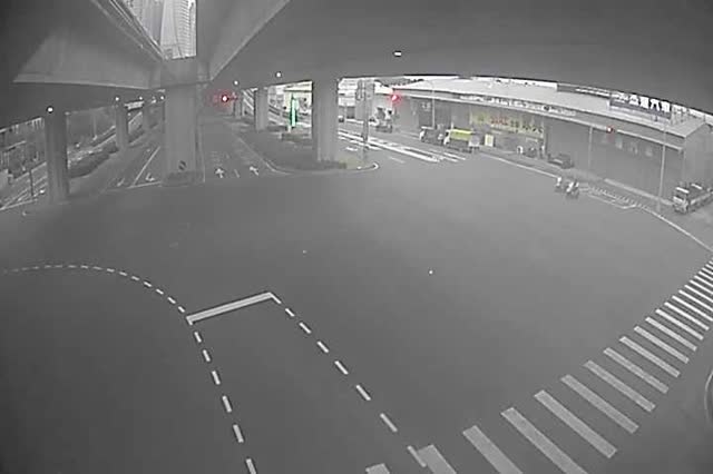 環中路/青海路(右側車流往台灣大道)