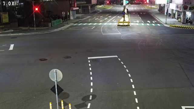 忠明南路/復興路(右側車流往中投公路)