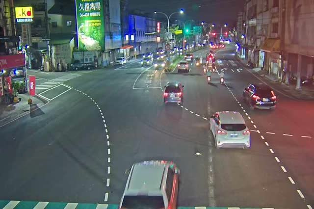 中山路/大洲路(右側車流往豐原交流道)