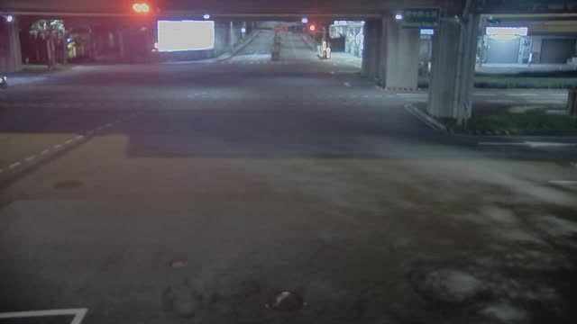 朝馬路/環中路(往工業區拍攝)
