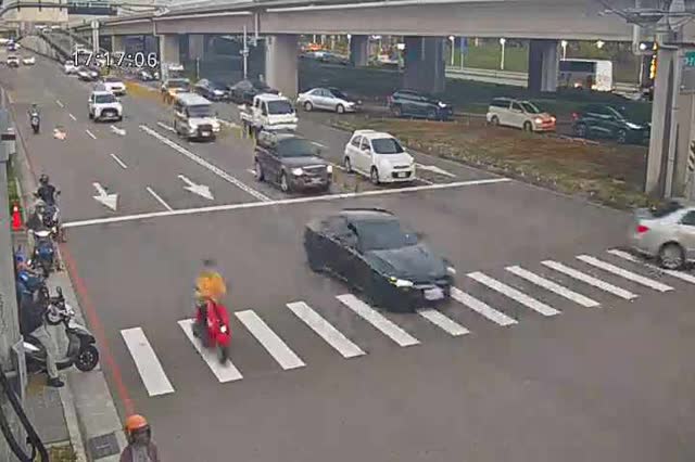 環中路/凱旋路(車流往台灣大道)