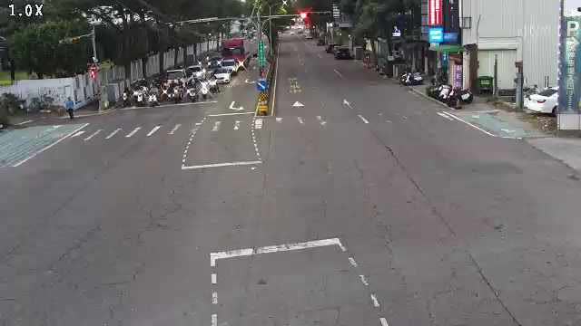 中清路三段/家樂福旁(右側車流往大雅)