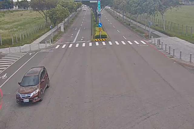 凱旋路/港隆街(右側車流往河南路)