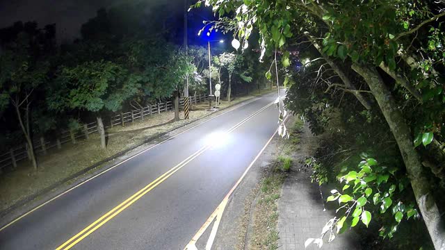 大肚區藍色公路(右側車流往自由路)