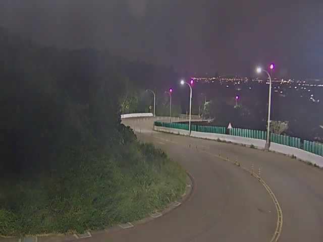 大肚區華山路(右側車流往自由路)