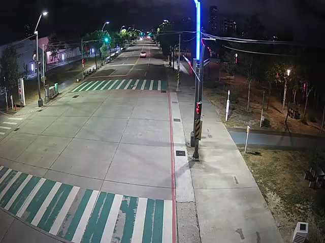 中科路/中央公園遊客中心(右側車流往河南路)