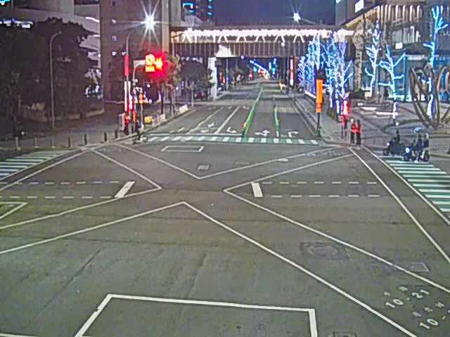崇德十九路/崇德路三段(右側車流往四平路)Chongde 19th Rd/Chongde Rd (Right side Traffic flow to Siping Rd )