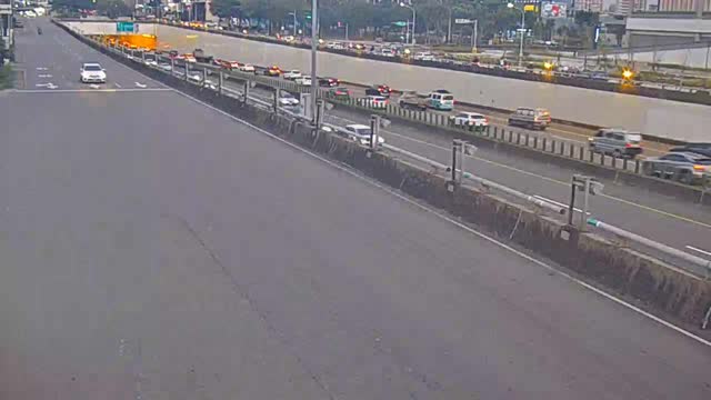 環中路/中科路(車流往台灣大道)