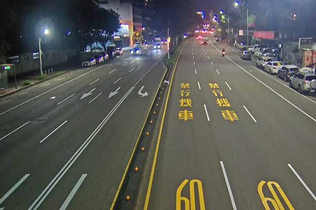 太原路/景賢六路(右側車流往環中東路)Taiyuan Rd./Jingxian 6th Rd.