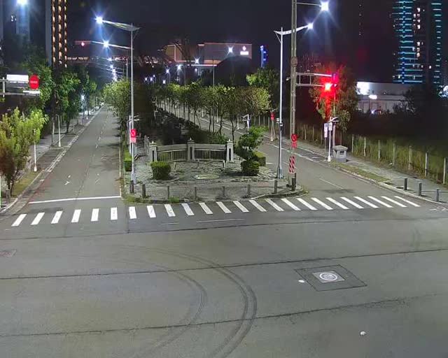洲際路/豐樂一街(右側車流往四平路)Zhouji Rd./Fengle 1st St. (Right side Traffic flow to Siping Rd.)