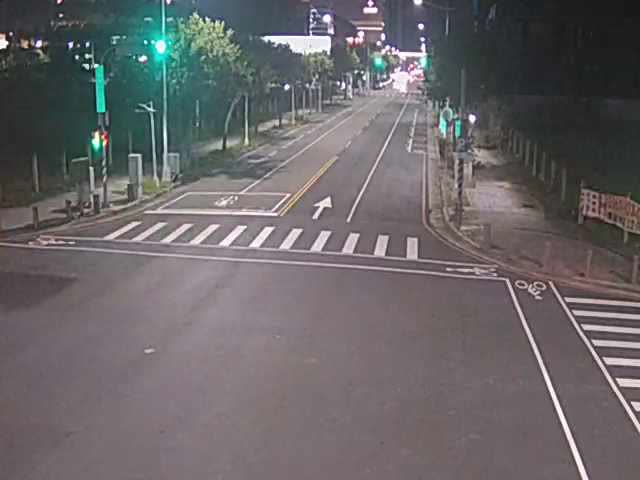 崇德十九路/豐樂一街(右側車流往崇德路) Chongde 19th Rd./Fengle 1st St. (Right side Traffic flow to Chongde Rd.)