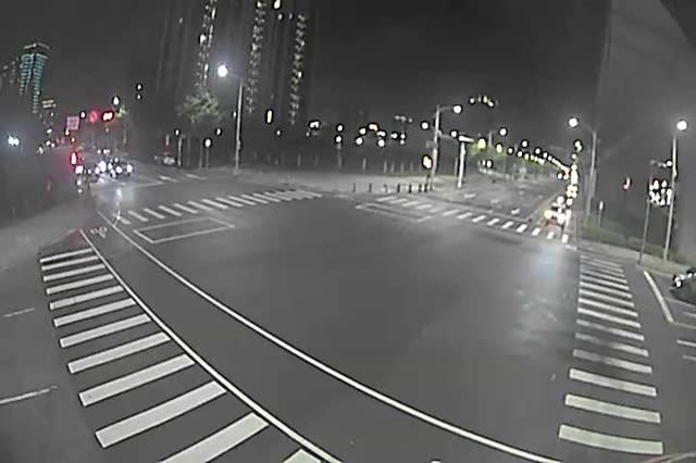 環中路/四平路(往崇德路-路口後)(內側)Huanzhong Rd./Siping Rd.