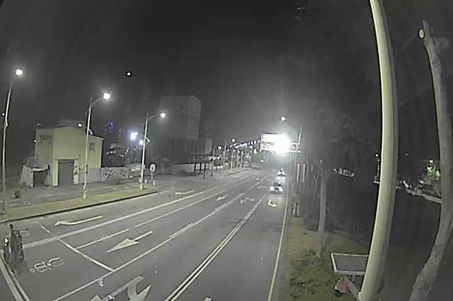 環中路/中山路(往旱溪-路口前)(內側)Huanzhong Rd./Zhongshan Rd.