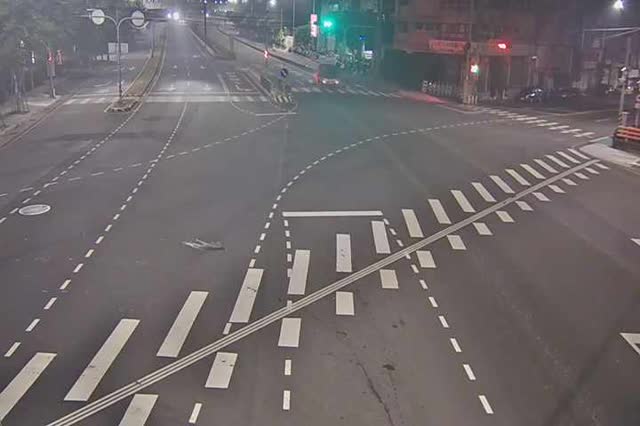 向上路/忠勇路(右側車流往龍井)