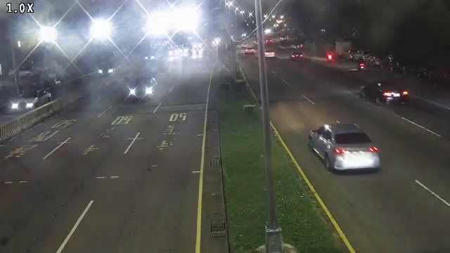 向上路六段 (右側車流往環中路)