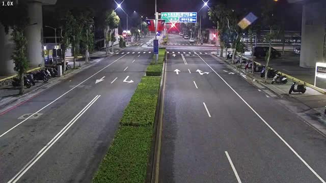 高鐵五路/站區二路(右側車流往高鐵東路) Gaotie 5th Rd./Zhanqu 2nd Rd. (Right side Traffic flow to Gaotie E. Rd.)