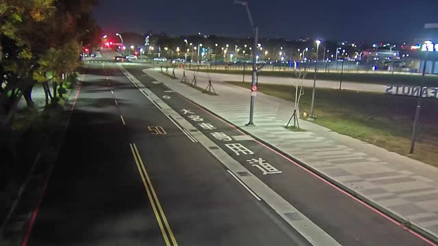 經貿九路/經貿路二段(右側車流往凱旋路)