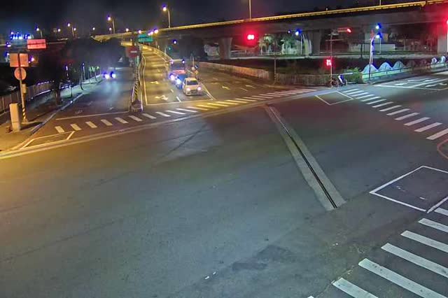 祥順路/樂業路(右側車流往環中東路)