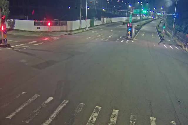 高鐵路/高鐵三路 (右側車流往高鐵二路)