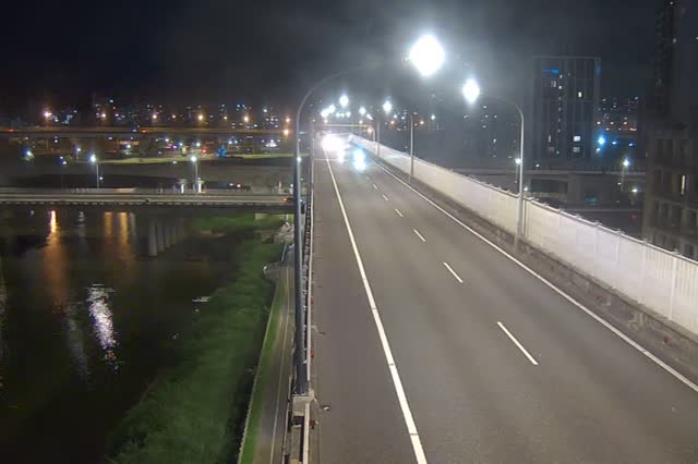 056-環東快進城南湖大橋