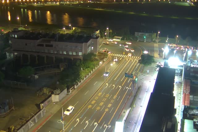 114-港墘路220號(遠傳港墘大樓)