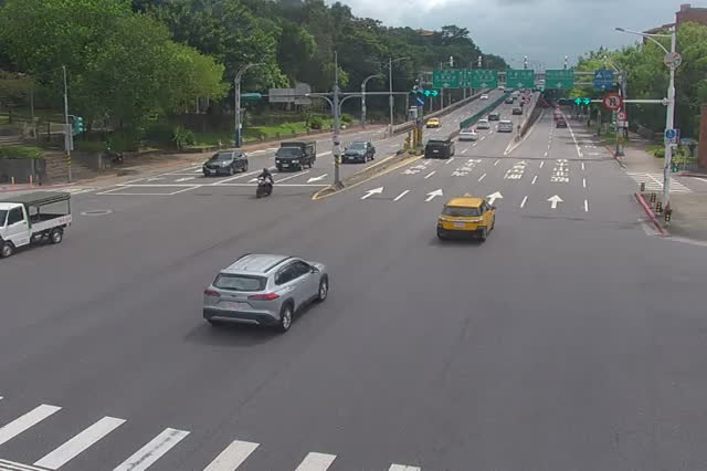 232-中山北路-通河街口
