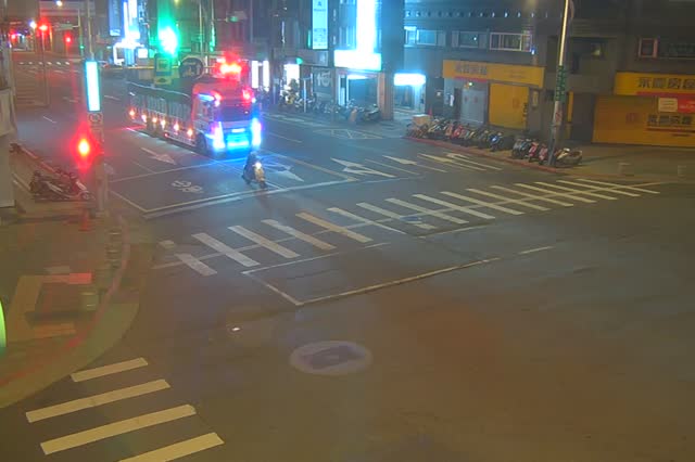 252-民族西路承德路口