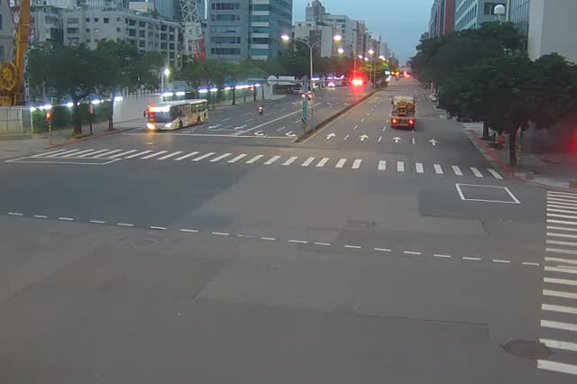 258-民生東路-松江路口