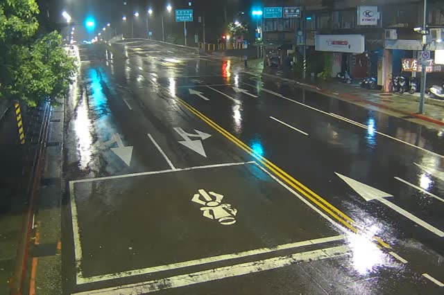 318-木柵路1段與和興路口號誌桿