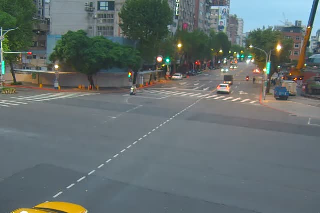 328-民生東路與中山北路口