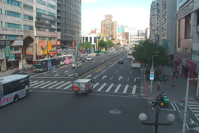 349-南京東-三民路口