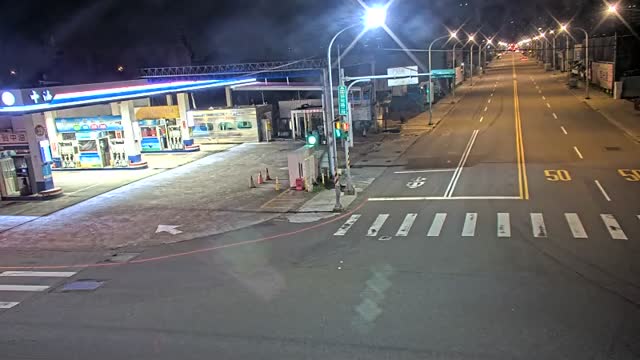 莊敬路富國路口(T字路口,鴻政汽車旁號誌桿)