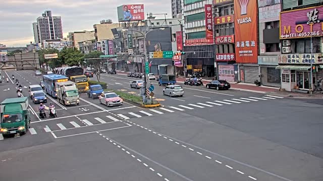 環西路與民族路口(空地前號誌桿)