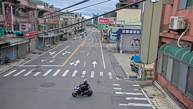 和平路與富榮街