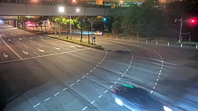新南路二段與南崁交流道