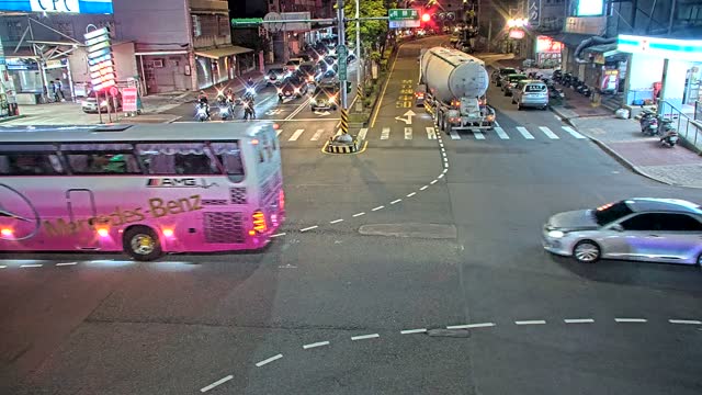 南山路-六福路