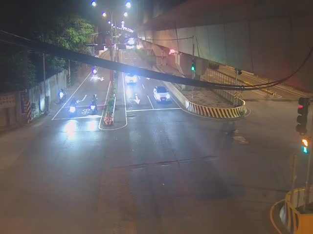 台31線南青路與八股路口