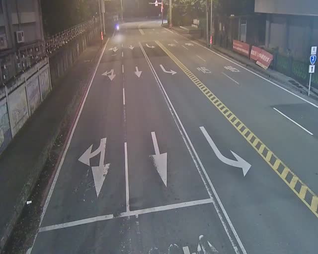 文化路與中正路三坑段(中正路上往東)