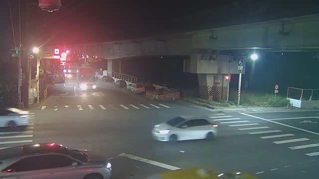 中正東路與橫湳路