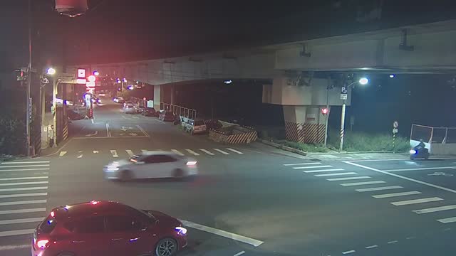 中正東路與橫湳路