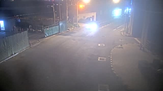 西濱路一段與漁港路口(北端)