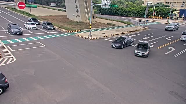台61西濱公路與中山西路三段(永安漁港地標旁)
